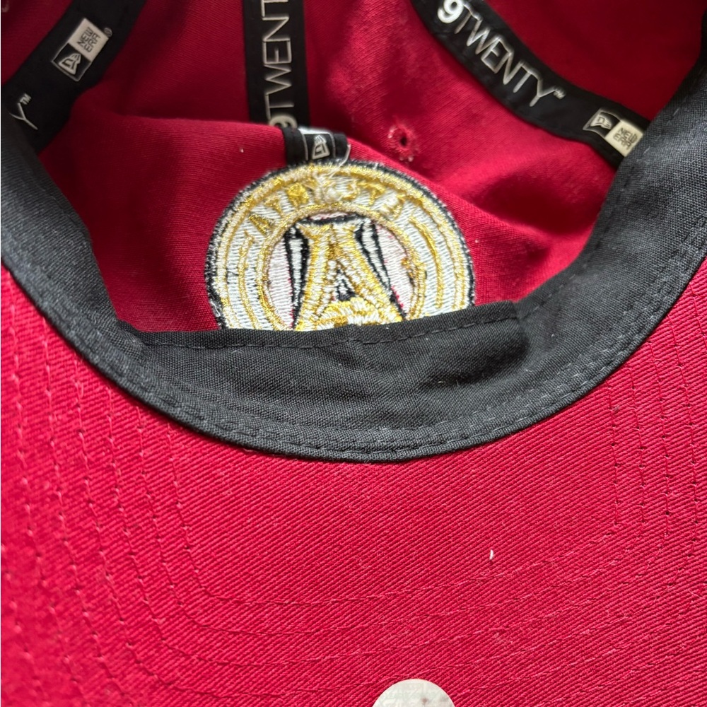 Atlanta United New Era Red Cap with Logo - Picture 6 of 6